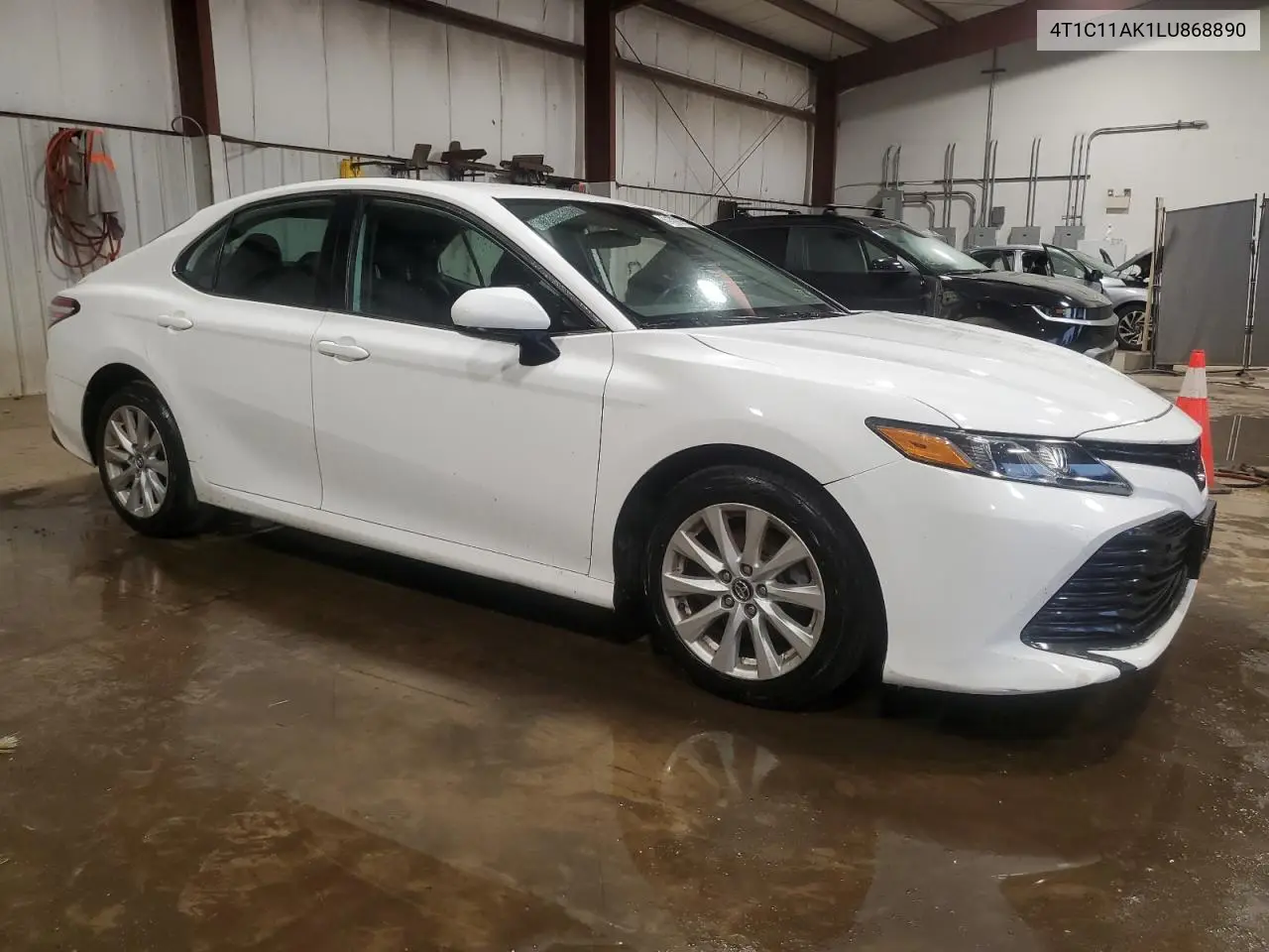 2020 Toyota Camry Le VIN: 4T1C11AK1LU868890 Lot: 61330265
