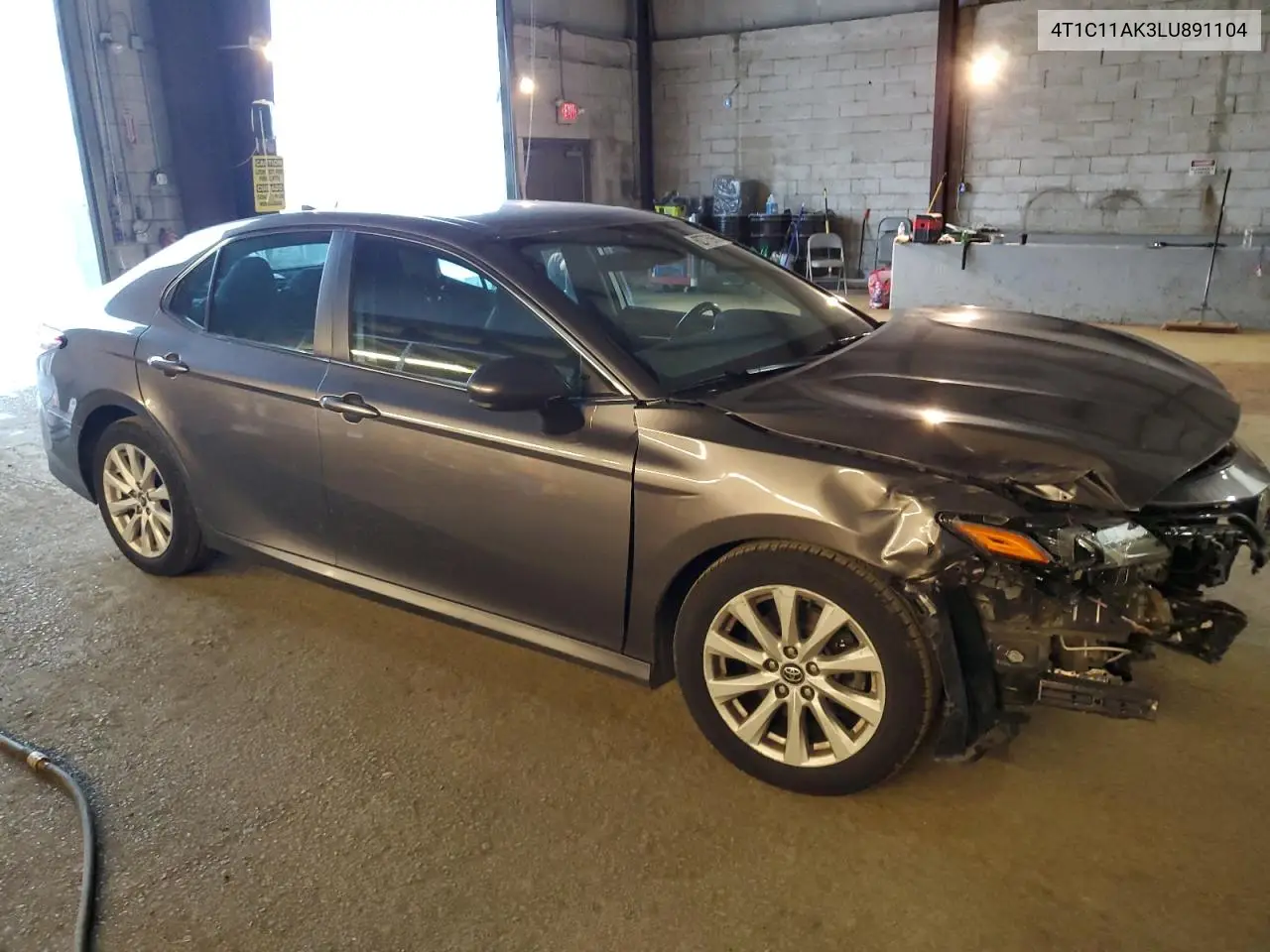 2020 Toyota Camry Le VIN: 4T1C11AK3LU891104 Lot: 62775965