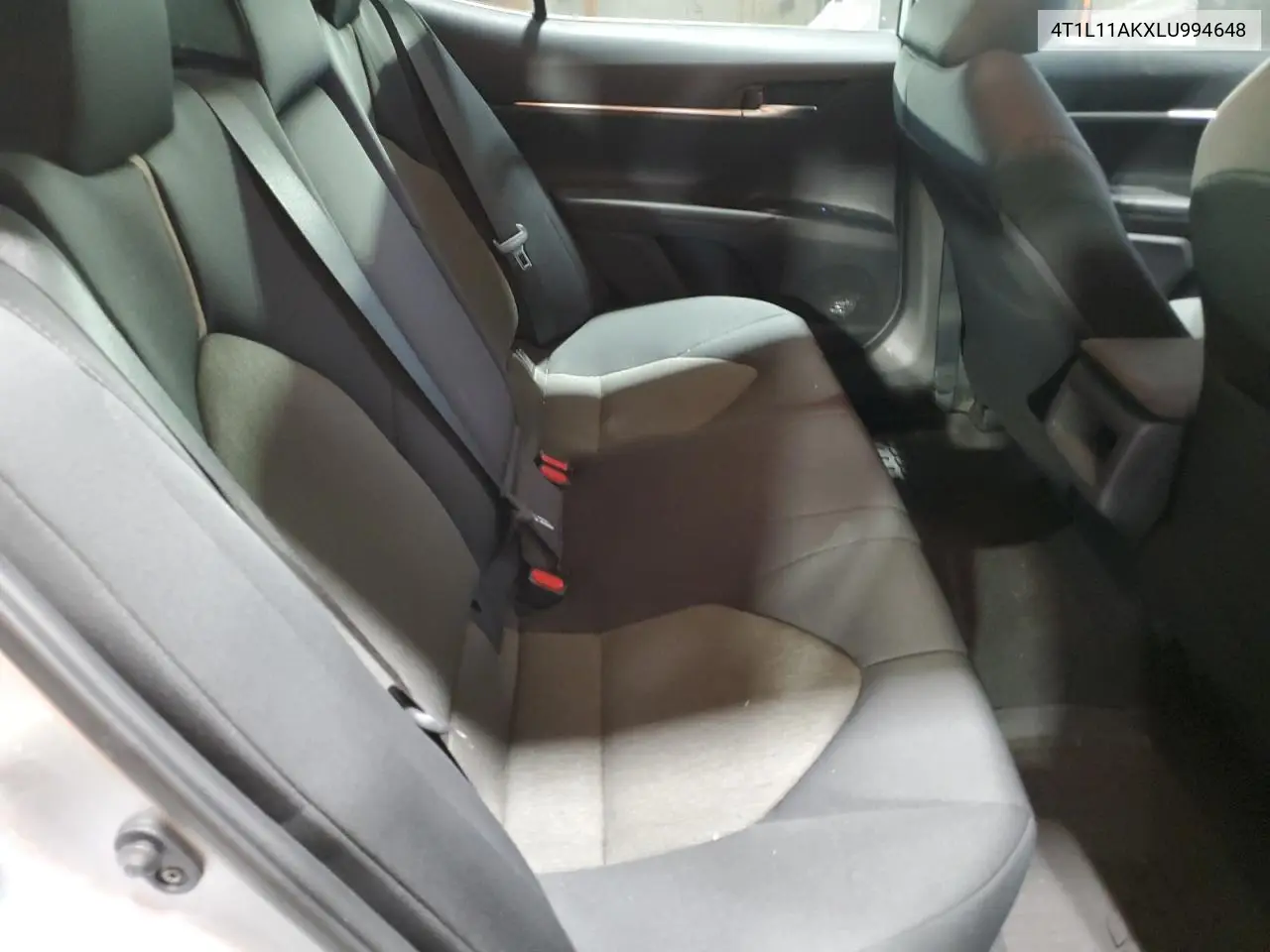 2020 Toyota Camry Le VIN: 4T1L11AKXLU994648 Lot: 62892285
