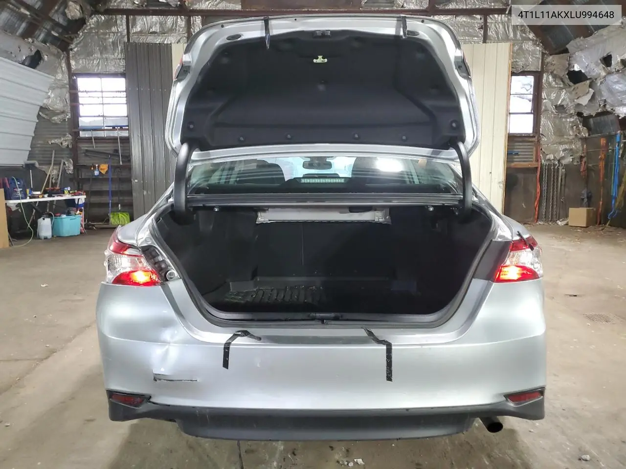 2020 Toyota Camry Le VIN: 4T1L11AKXLU994648 Lot: 62892285