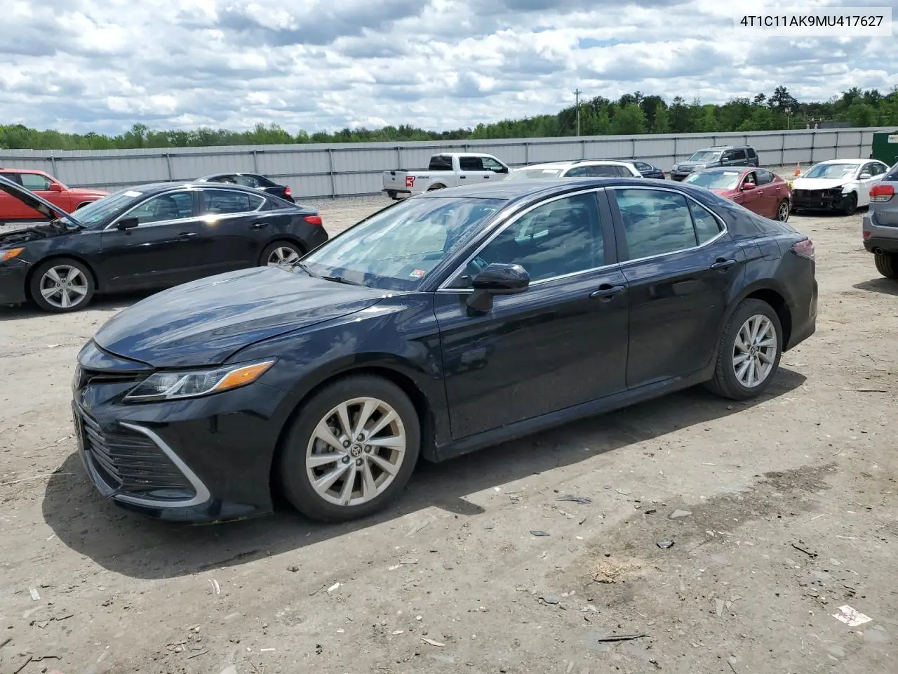2021 Toyota Camry Le VIN: 4T1C11AK9MU417627 Lot: 55762905