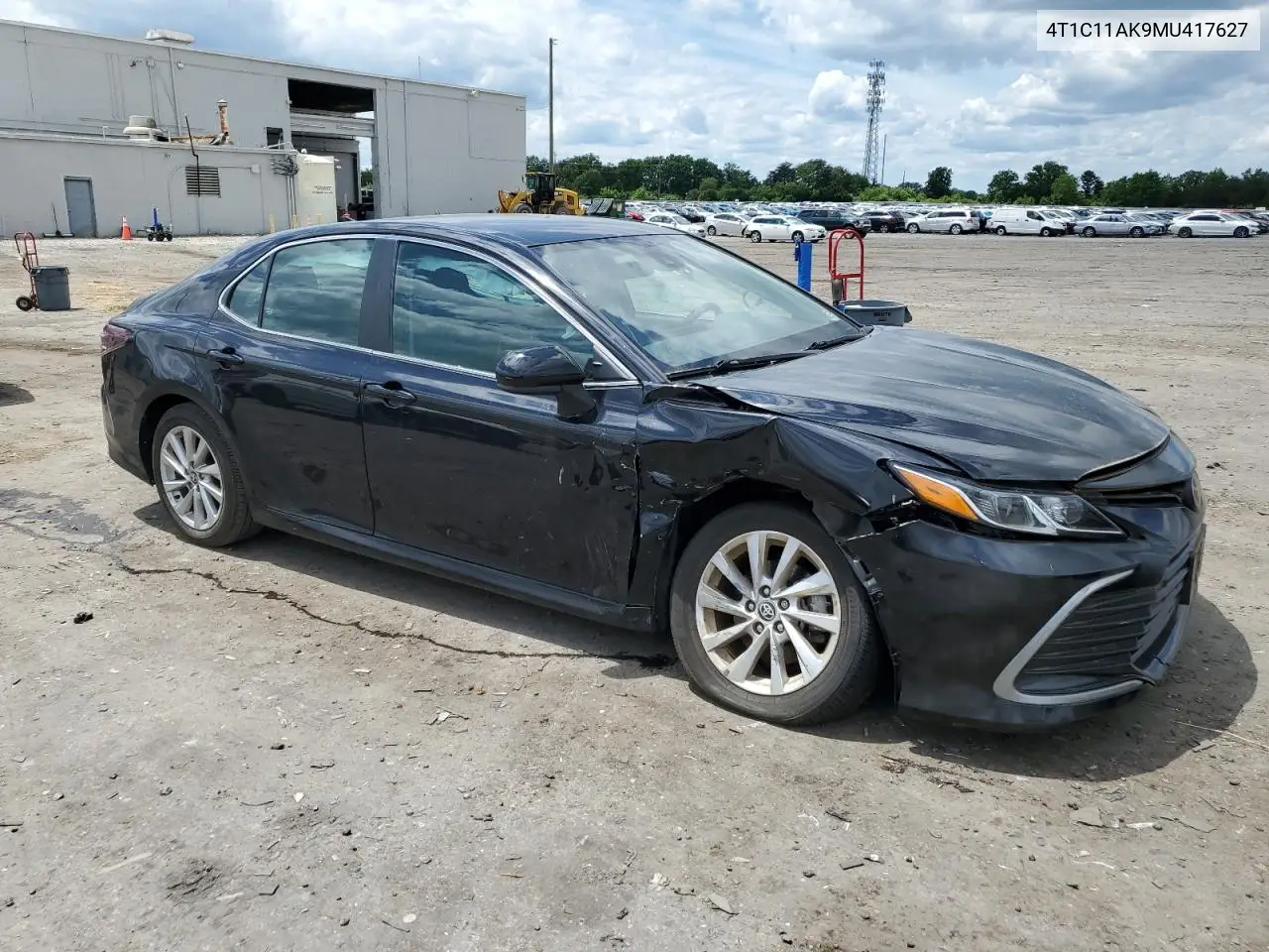 2021 Toyota Camry Le VIN: 4T1C11AK9MU417627 Lot: 55762905