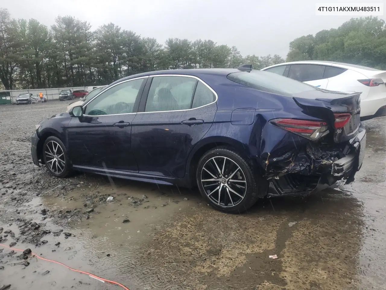 2021 Toyota Camry Se VIN: 4T1G11AKXMU483511 Lot: 56825985
