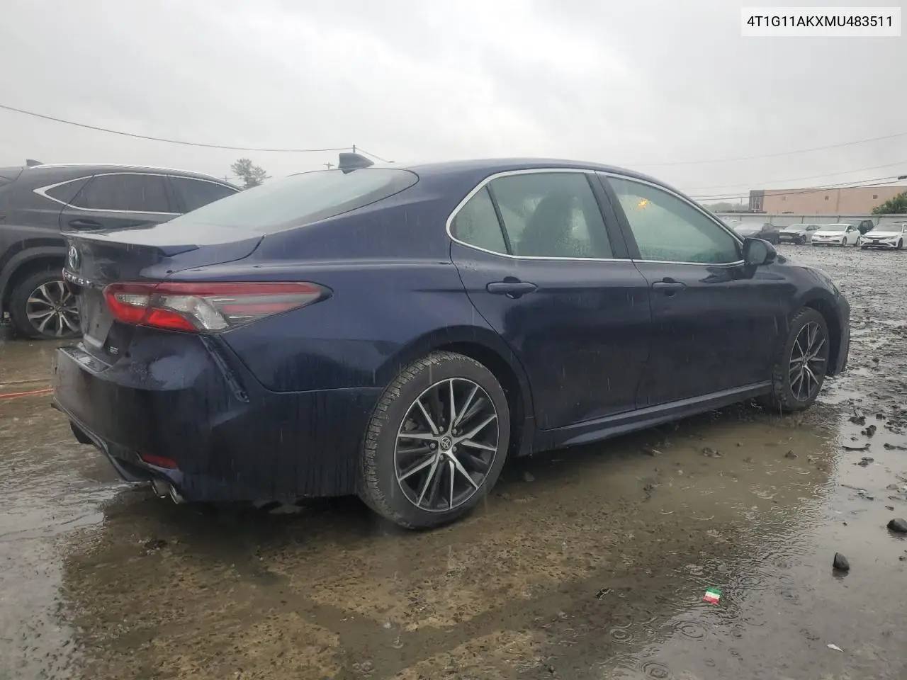 2021 Toyota Camry Se VIN: 4T1G11AKXMU483511 Lot: 56825985
