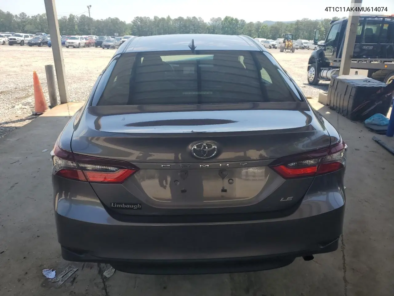 2021 Toyota Camry Le VIN: 4T1C11AK4MU614074 Lot: 57052585