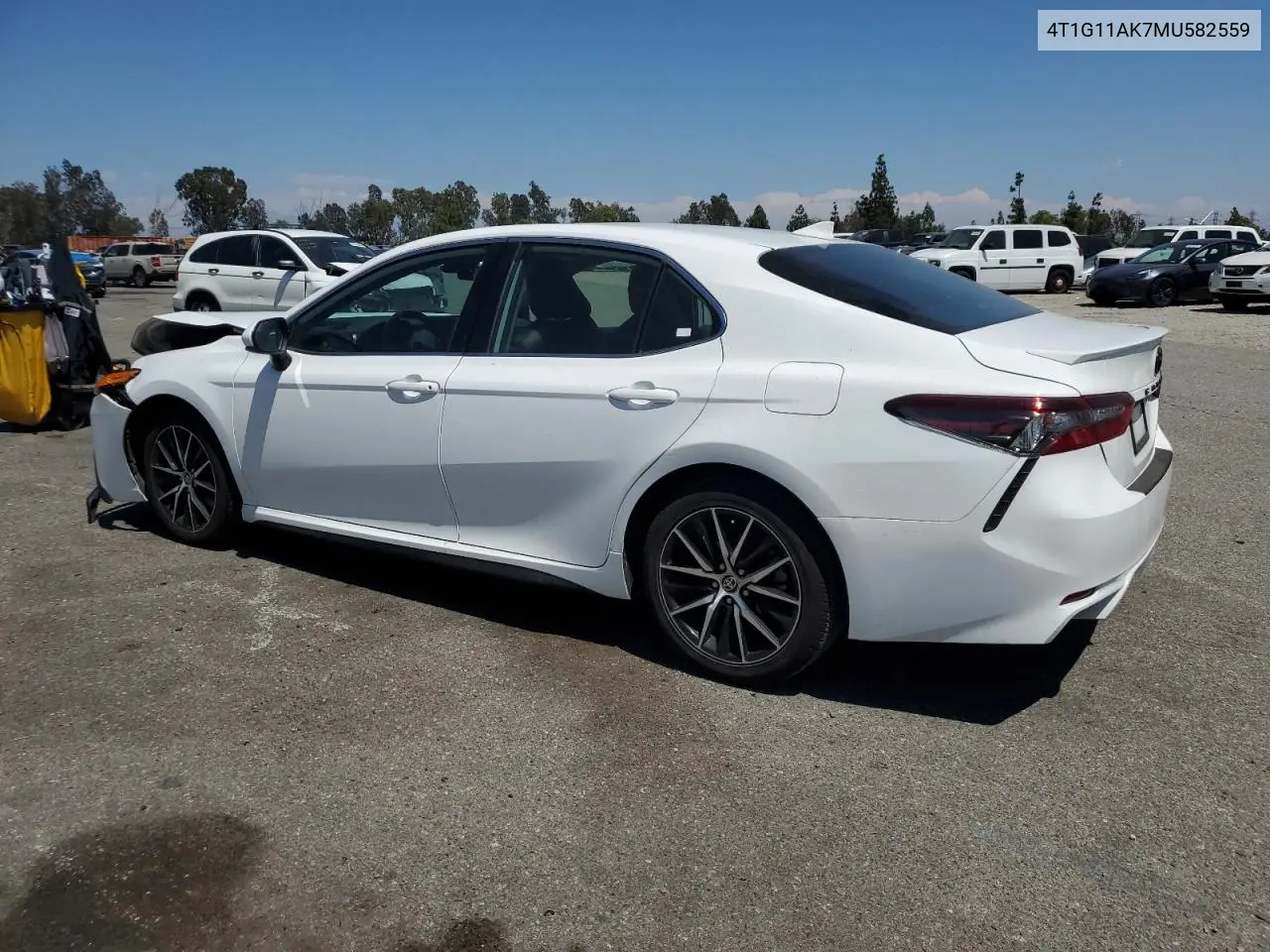 2021 Toyota Camry Se VIN: 4T1G11AK7MU582559 Lot: 63150275