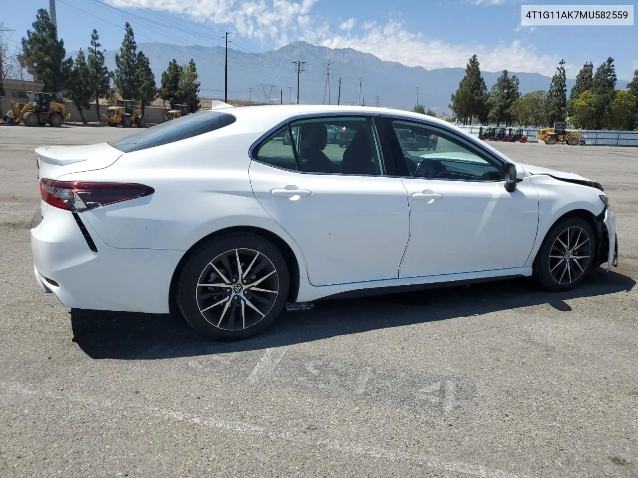 2021 Toyota Camry Se VIN: 4T1G11AK7MU582559 Lot: 63150275