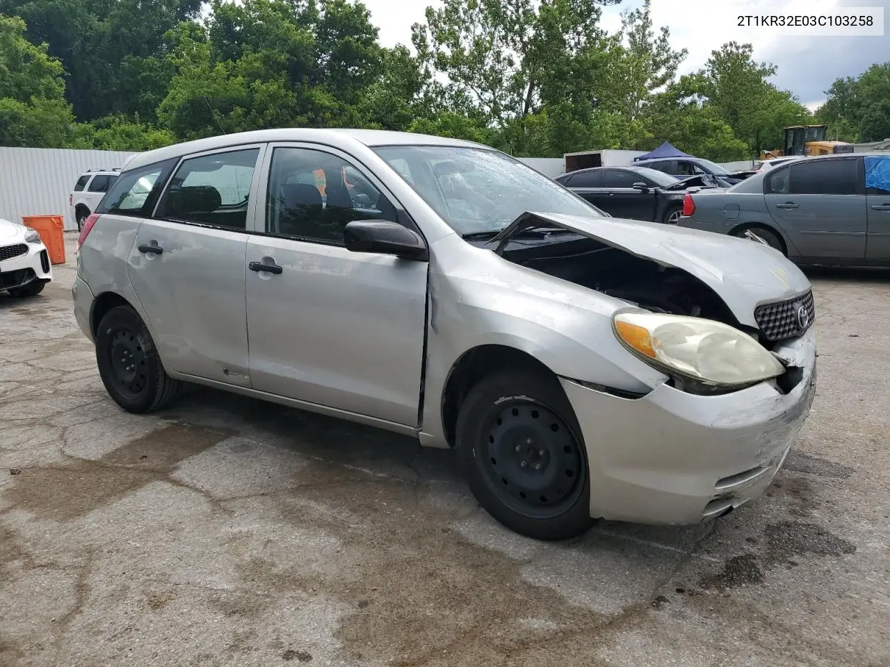 2003 Toyota Corolla Matrix Xr VIN: 2T1KR32E03C103258 Lot: 62735625