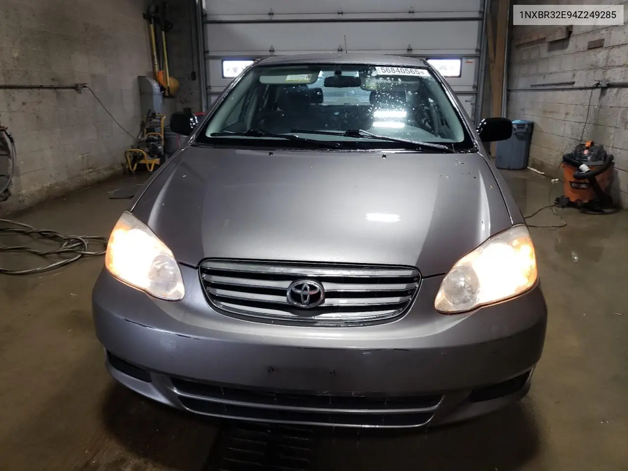 2004 Toyota Corolla Ce VIN: 1NXBR32E94Z249285 Lot: 56840565
