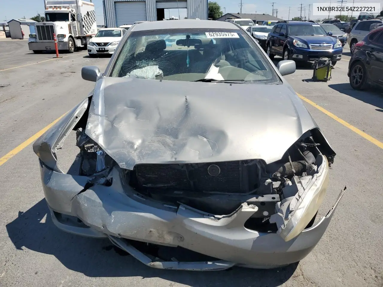 2004 Toyota Corolla Ce VIN: 1NXBR32E54Z227221 Lot: 62935975