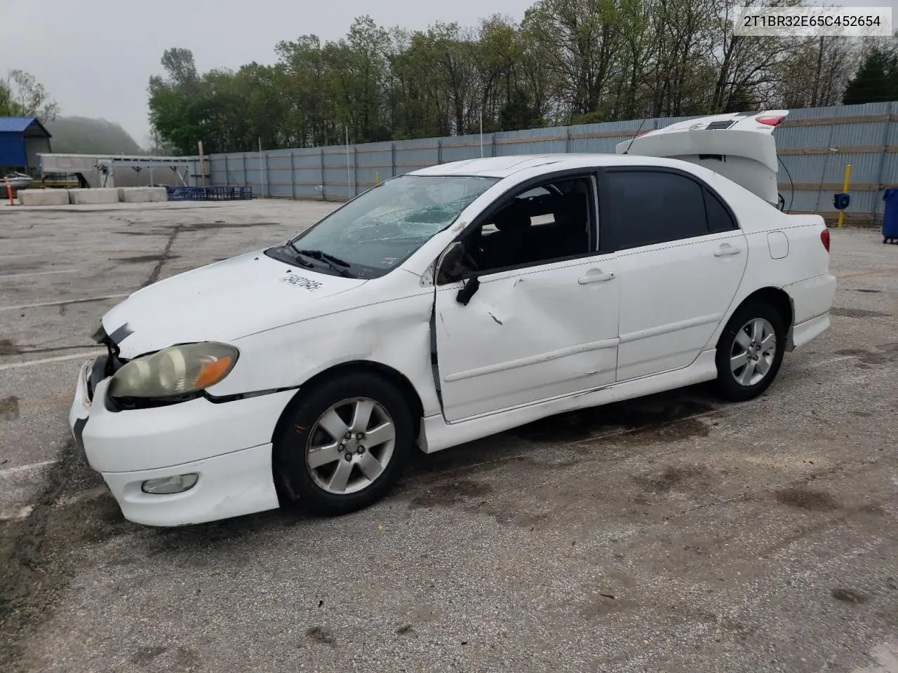 2005 Toyota Corolla Ce VIN: 2T1BR32E65C452654 Lot: 54821645