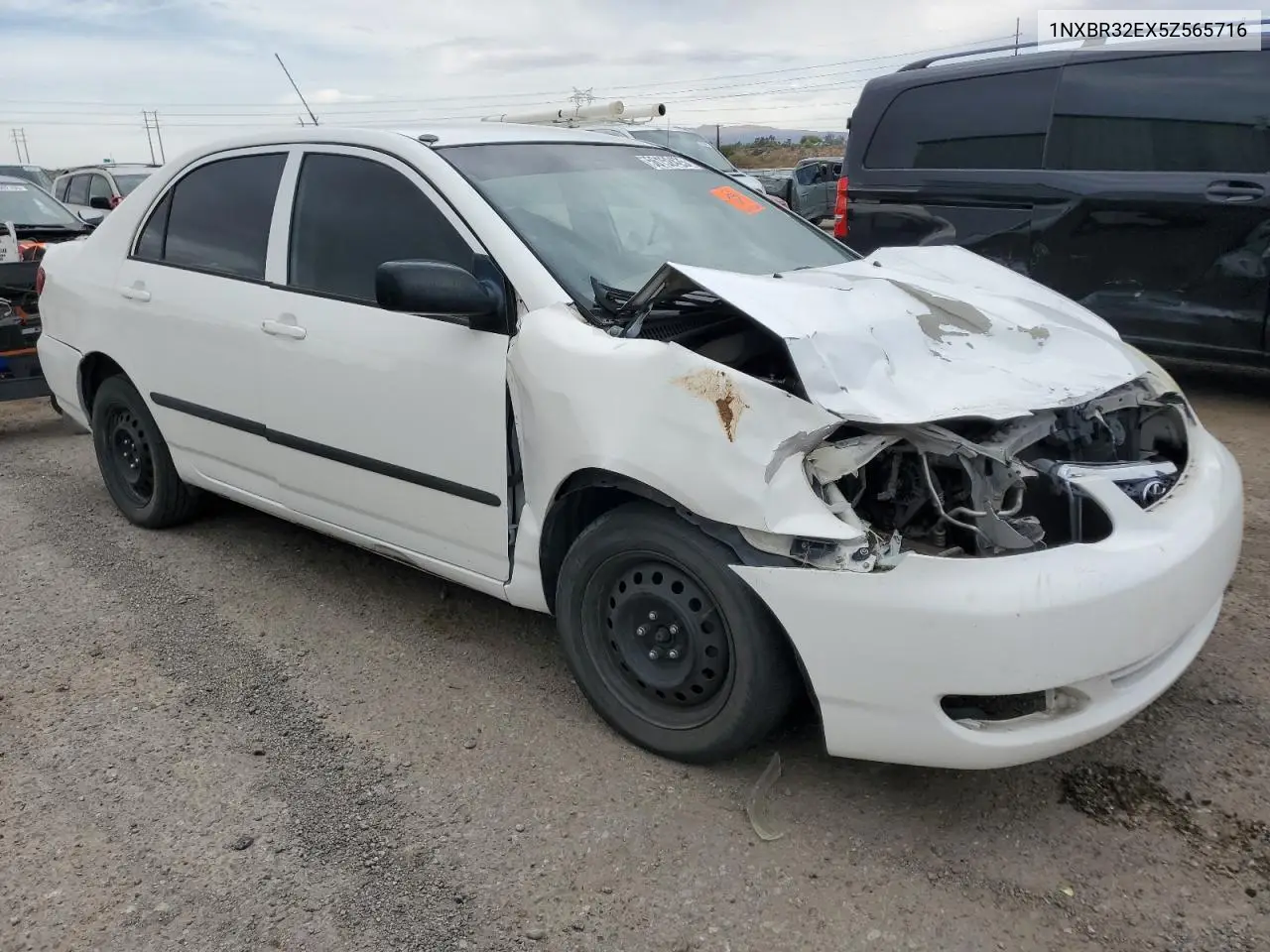 2005 Toyota Corolla Ce VIN: 1NXBR32EX5Z565716 Lot: 56152425