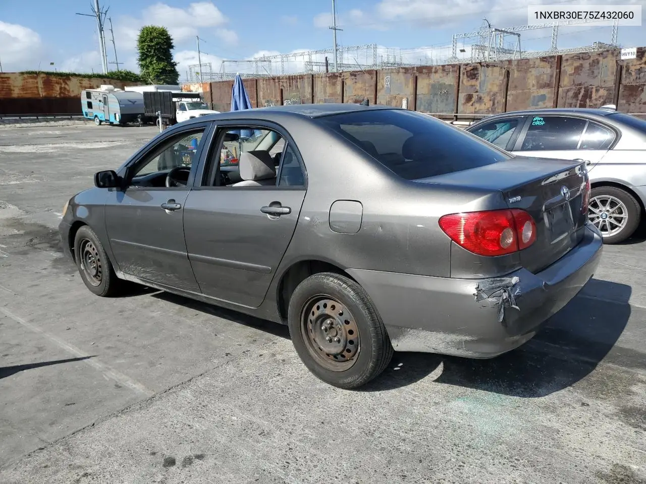 2005 Toyota Corolla Ce VIN: 1NXBR30E75Z432060 Lot: 56769105