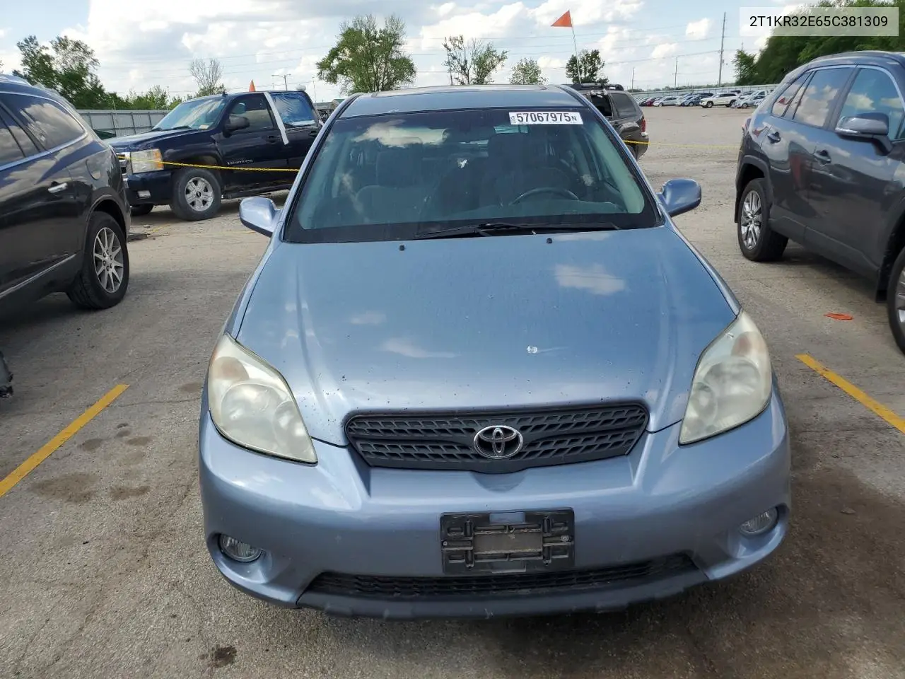 2005 Toyota Corolla Matrix Xr VIN: 2T1KR32E65C381309 Lot: 57067975