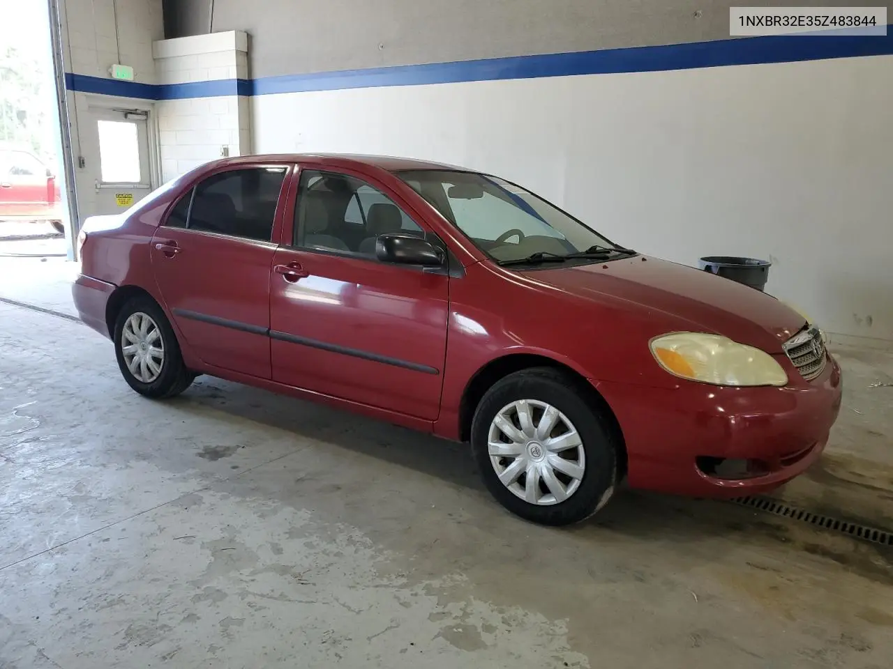 2005 Toyota Corolla Ce VIN: 1NXBR32E35Z483844 Lot: 62093785