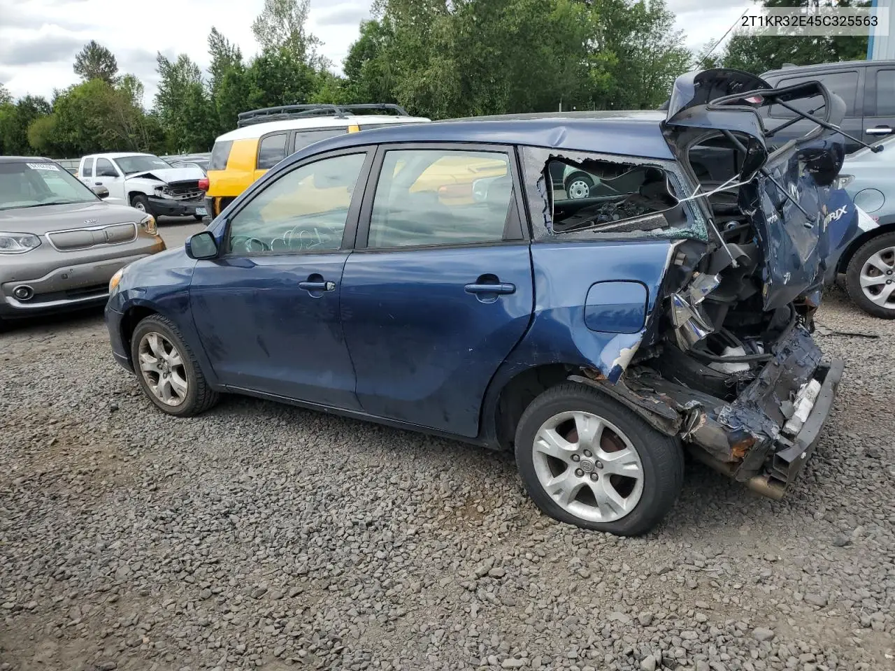 2005 Toyota Corolla Matrix Xr VIN: 2T1KR32E45C325563 Lot: 62763425