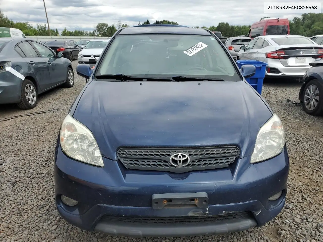 2005 Toyota Corolla Matrix Xr VIN: 2T1KR32E45C325563 Lot: 62763425