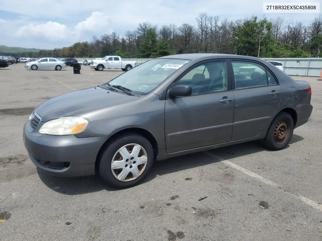 2005 Toyota Corolla Ce VIN: 2T1BR32EX5C435808 Lot: 62992995