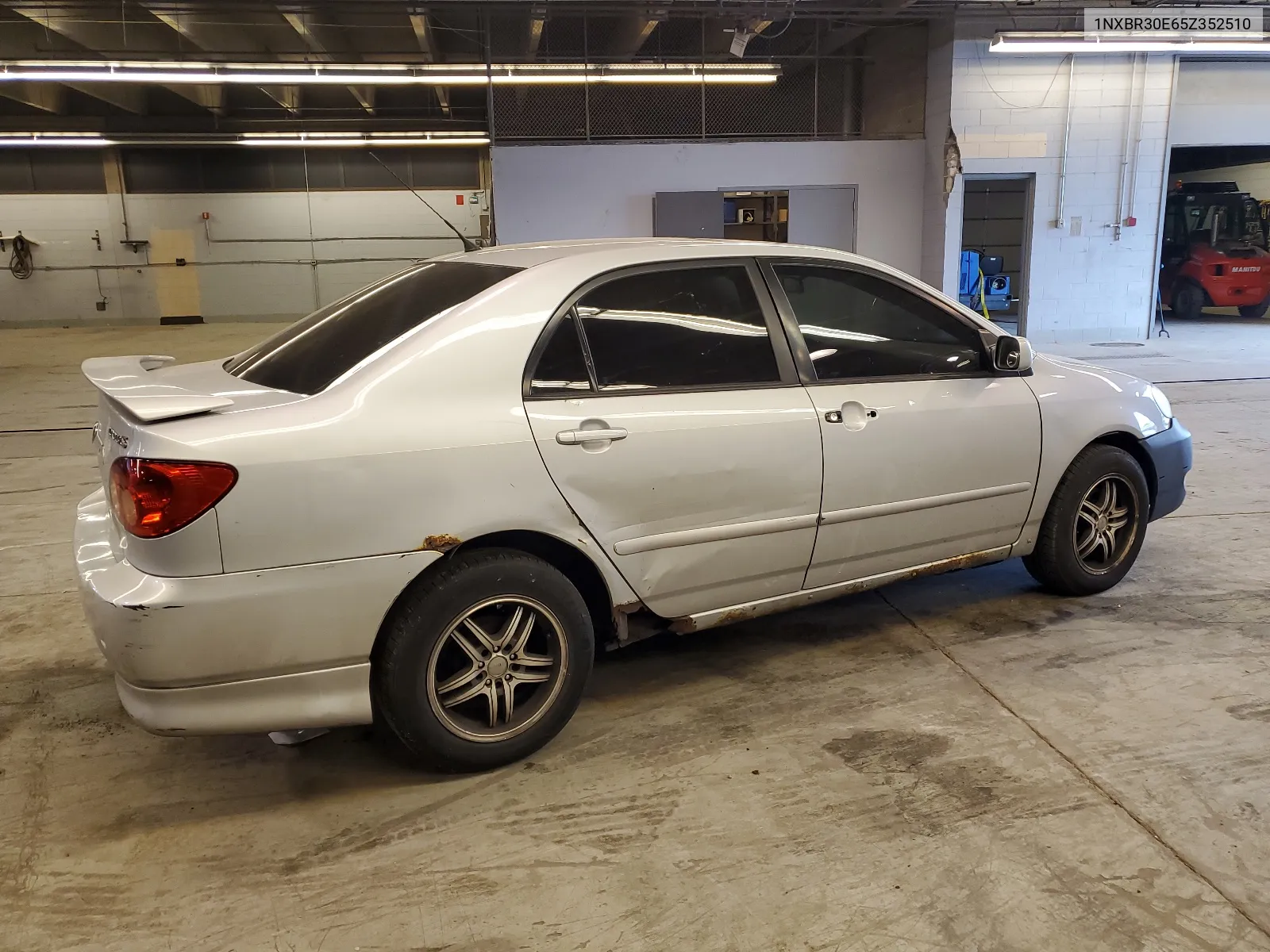 2005 Toyota Corolla Ce VIN: 1NXBR30E65Z352510 Lot: 69048764