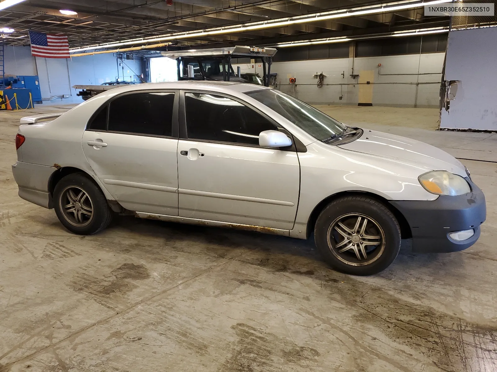 2005 Toyota Corolla Ce VIN: 1NXBR30E65Z352510 Lot: 69048764