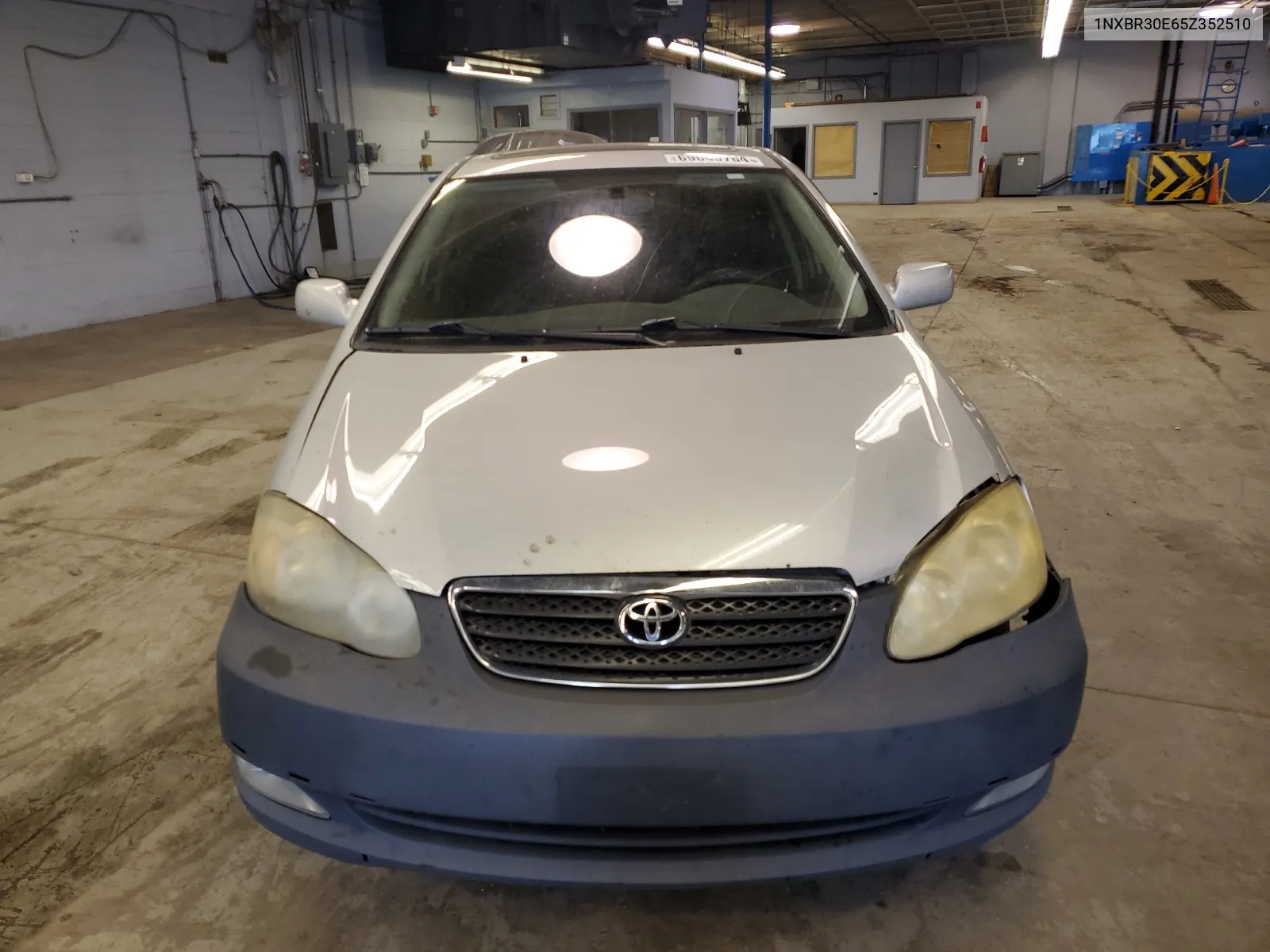 2005 Toyota Corolla Ce VIN: 1NXBR30E65Z352510 Lot: 69048764