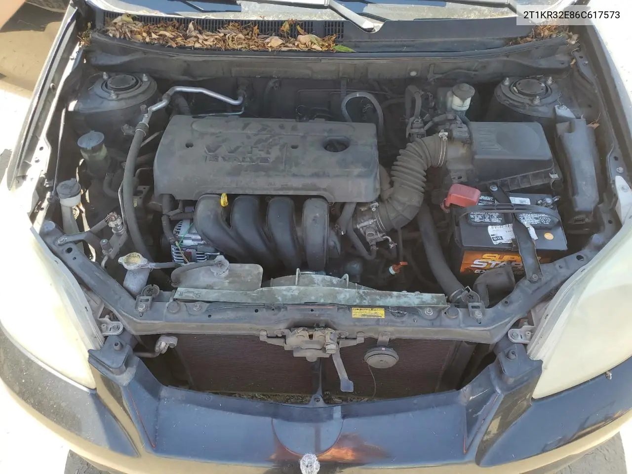 2006 Toyota Corolla Matrix Xr VIN: 2T1KR32E86C617573 Lot: 56352395