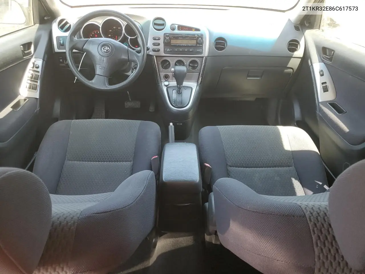 2006 Toyota Corolla Matrix Xr VIN: 2T1KR32E86C617573 Lot: 56352395