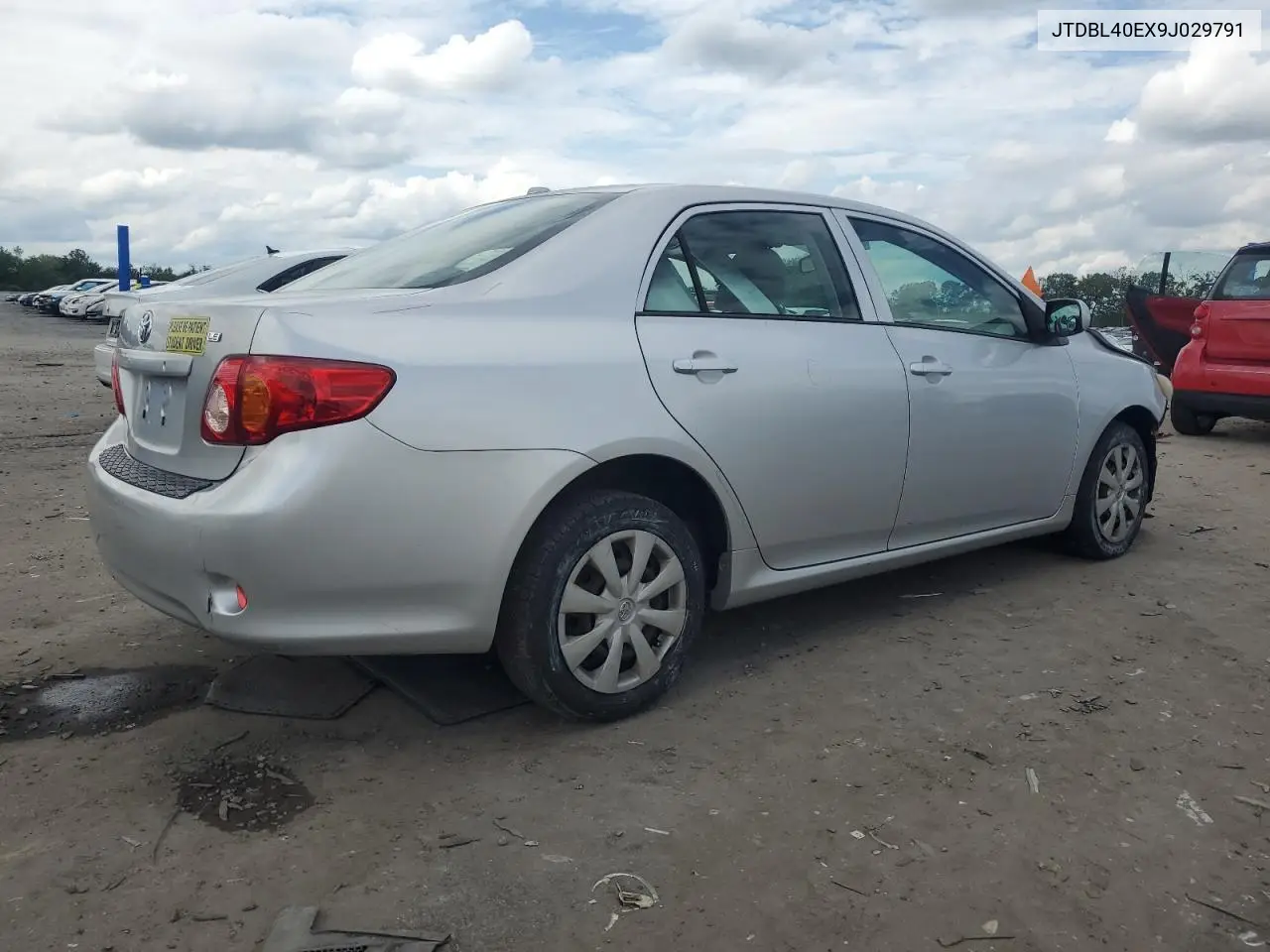 2009 Toyota Corolla Base VIN: JTDBL40EX9J029791 Lot: 56742975