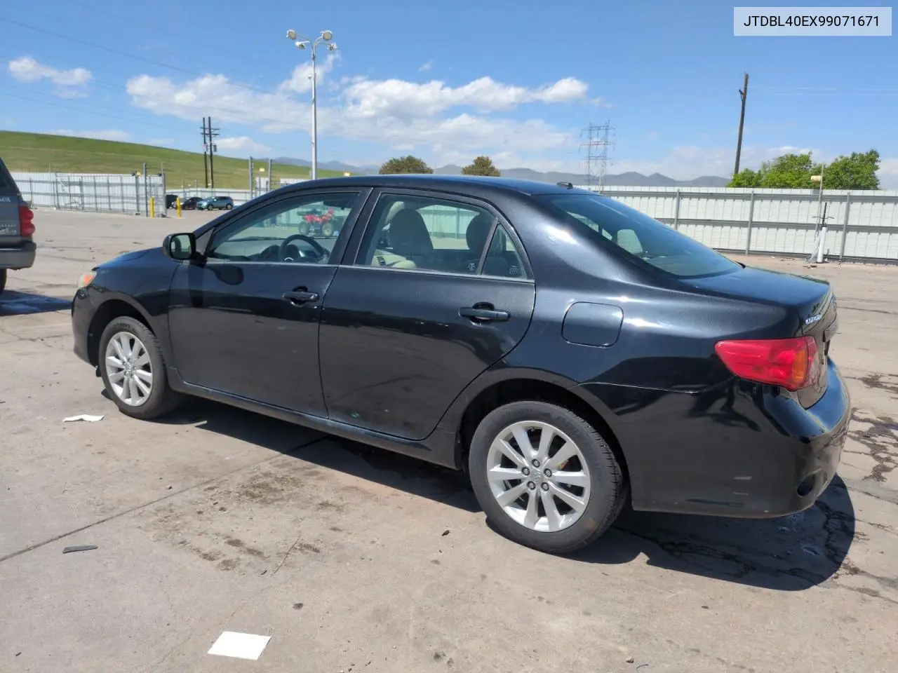 2009 Toyota Corolla Base VIN: JTDBL40EX99071671 Lot: 56942185