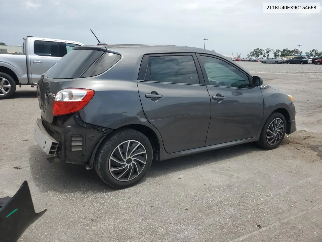 2t1ku40ex9c154668 2T1KU40EX9C154668 2009 Toyota Corolla Matrix
