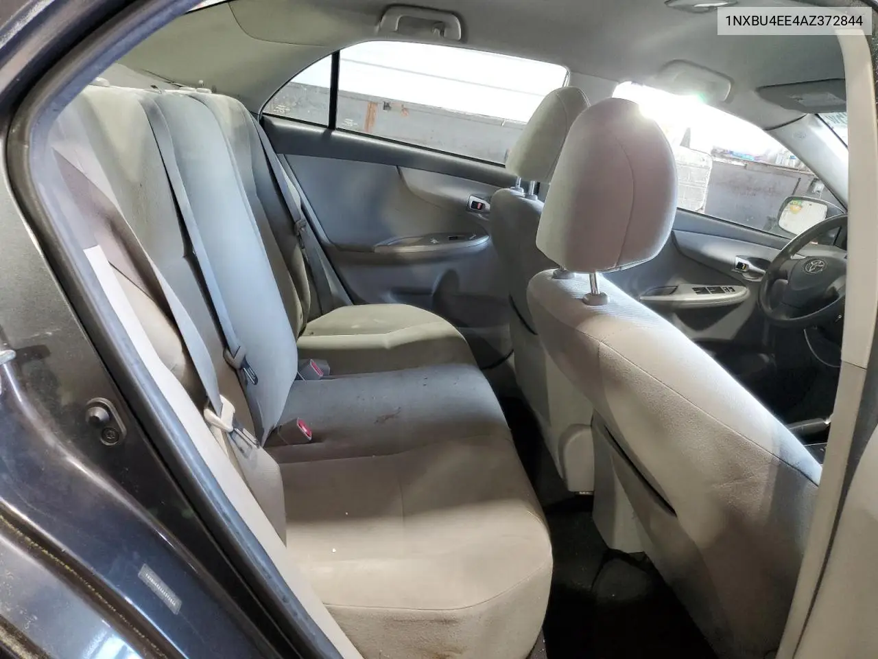 2010 Toyota Corolla Base VIN: 1NXBU4EE4AZ372844 Lot: 62207435