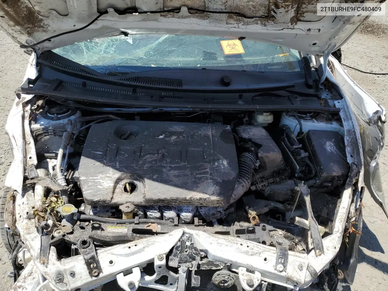 2t1burhe9fc480409 2T1BURHE9FC480409 2015 Toyota Corolla L