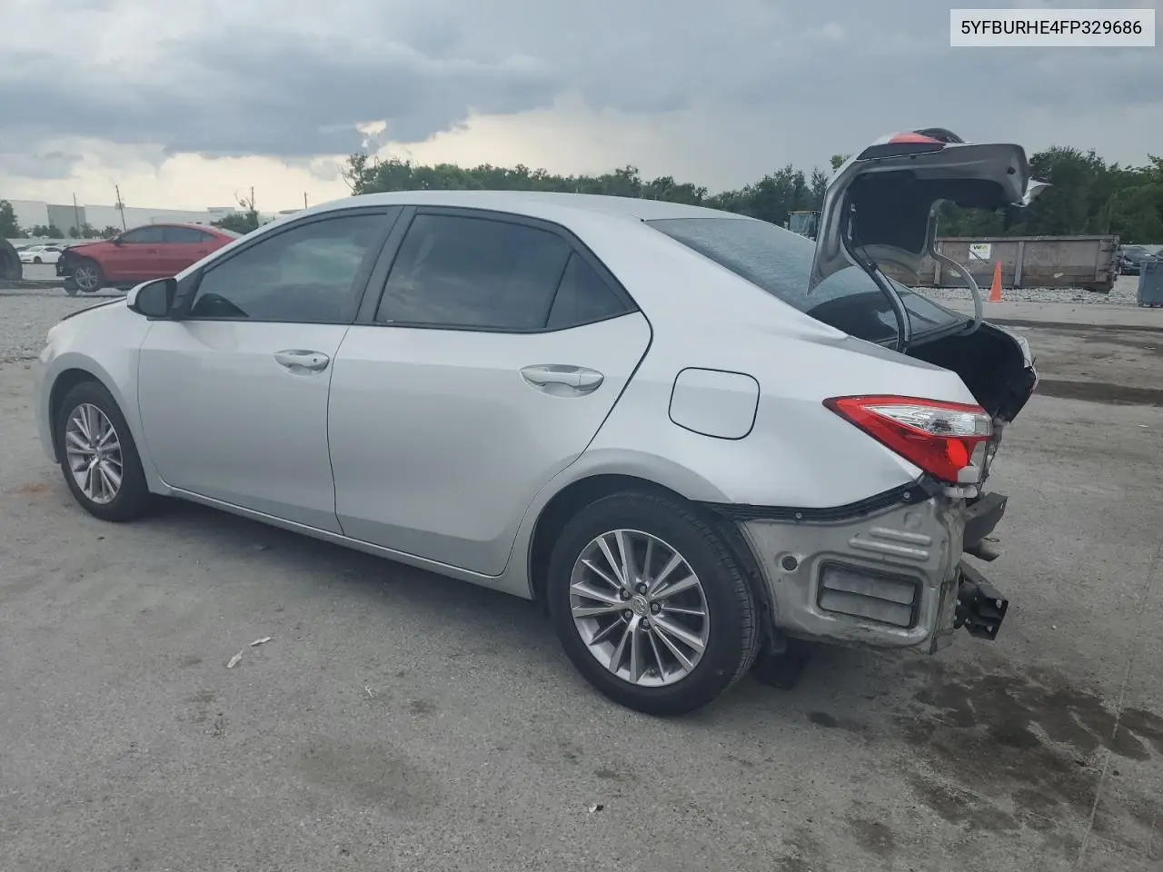 2015 Toyota Corolla L VIN: 5YFBURHE4FP329686 Lot: 56233325