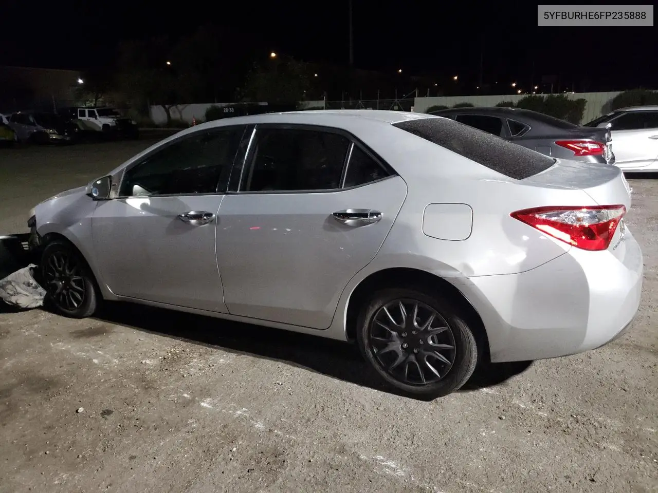 2015 Toyota Corolla L VIN: 5YFBURHE6FP235888 Lot: 63166975