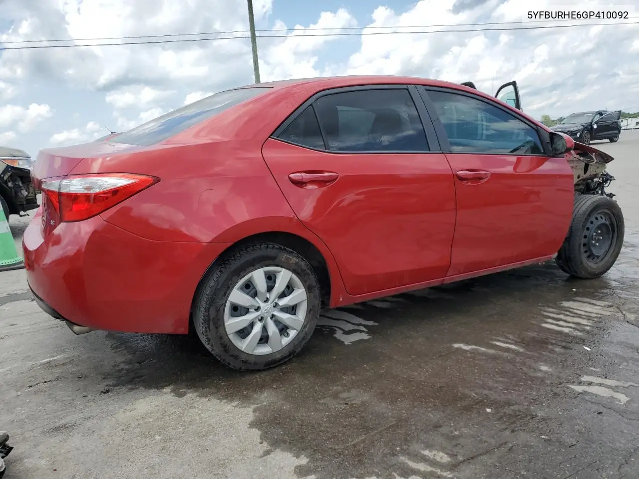 2016 Toyota Corolla L VIN: 5YFBURHE6GP410092 Lot: 56519405