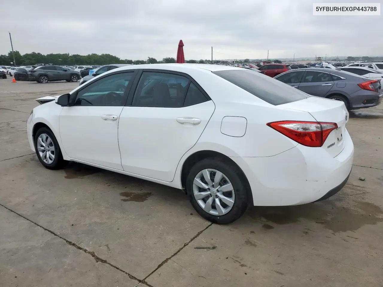 2016 Toyota Corolla L VIN: 5YFBURHEXGP443788 Lot: 58781135