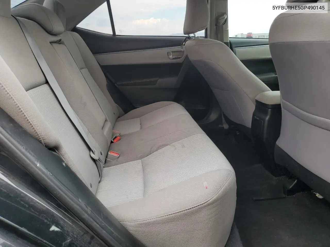 2016 Toyota Corolla L VIN: 5YFBURHE5GP490145 Lot: 63449375