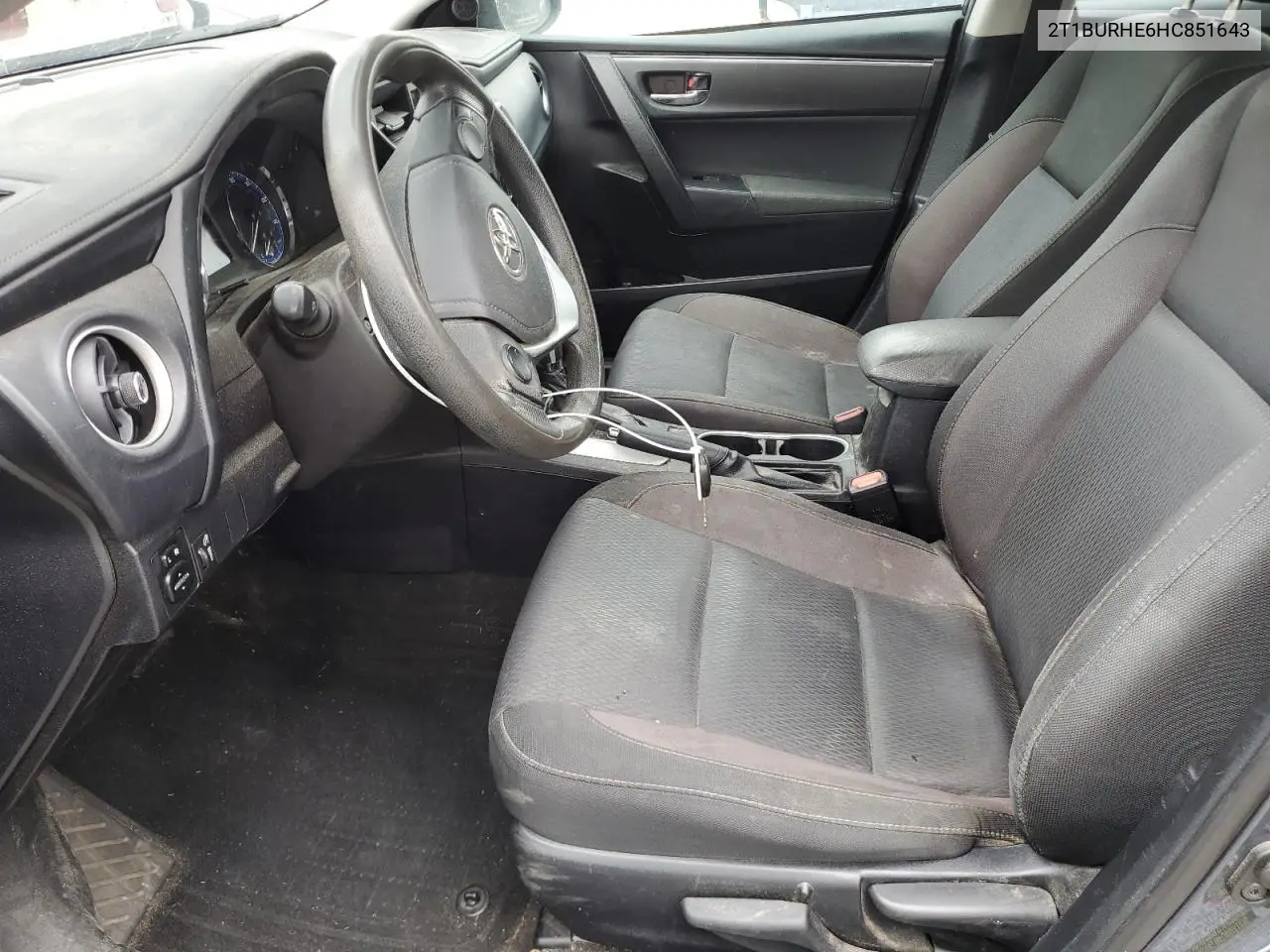 2017 Toyota Corolla L VIN: 2T1BURHE6HC851643 Lot: 57140965