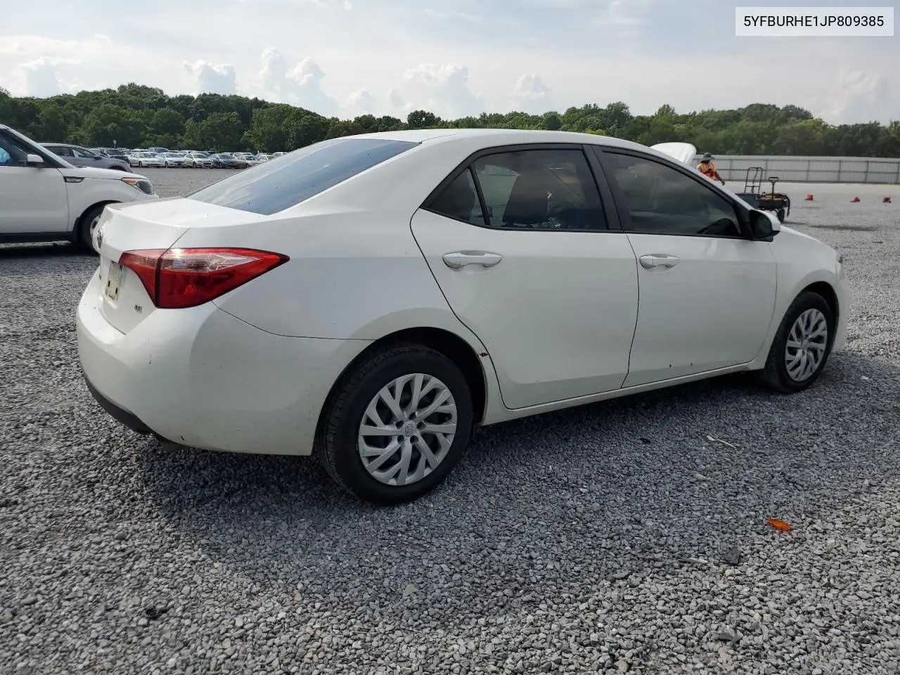 2018 Toyota Corolla L VIN: 5YFBURHE1JP809385 Lot: 62662335