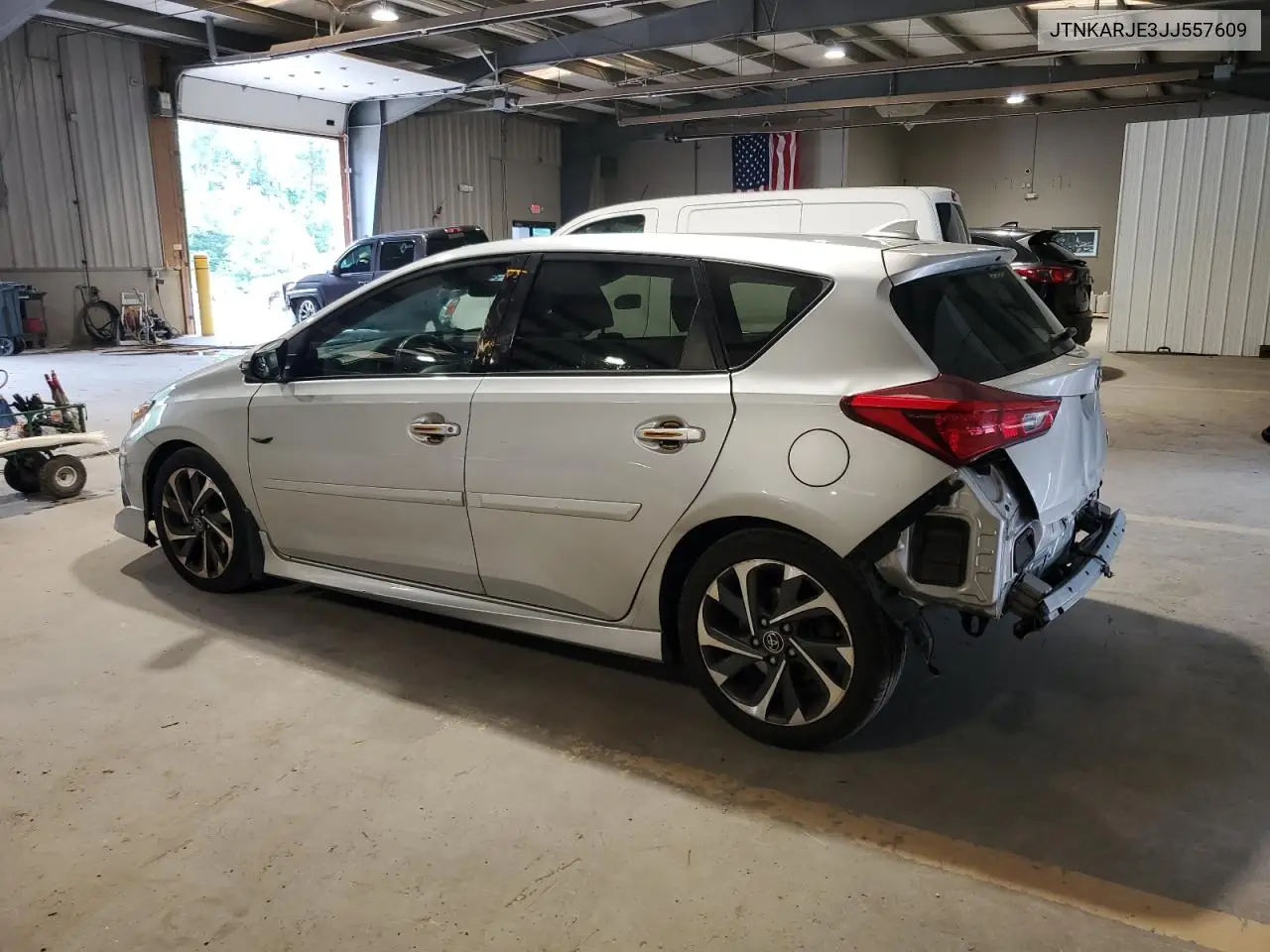 2018 Toyota Corolla Im VIN: JTNKARJE3JJ557609 Lot: 62709405