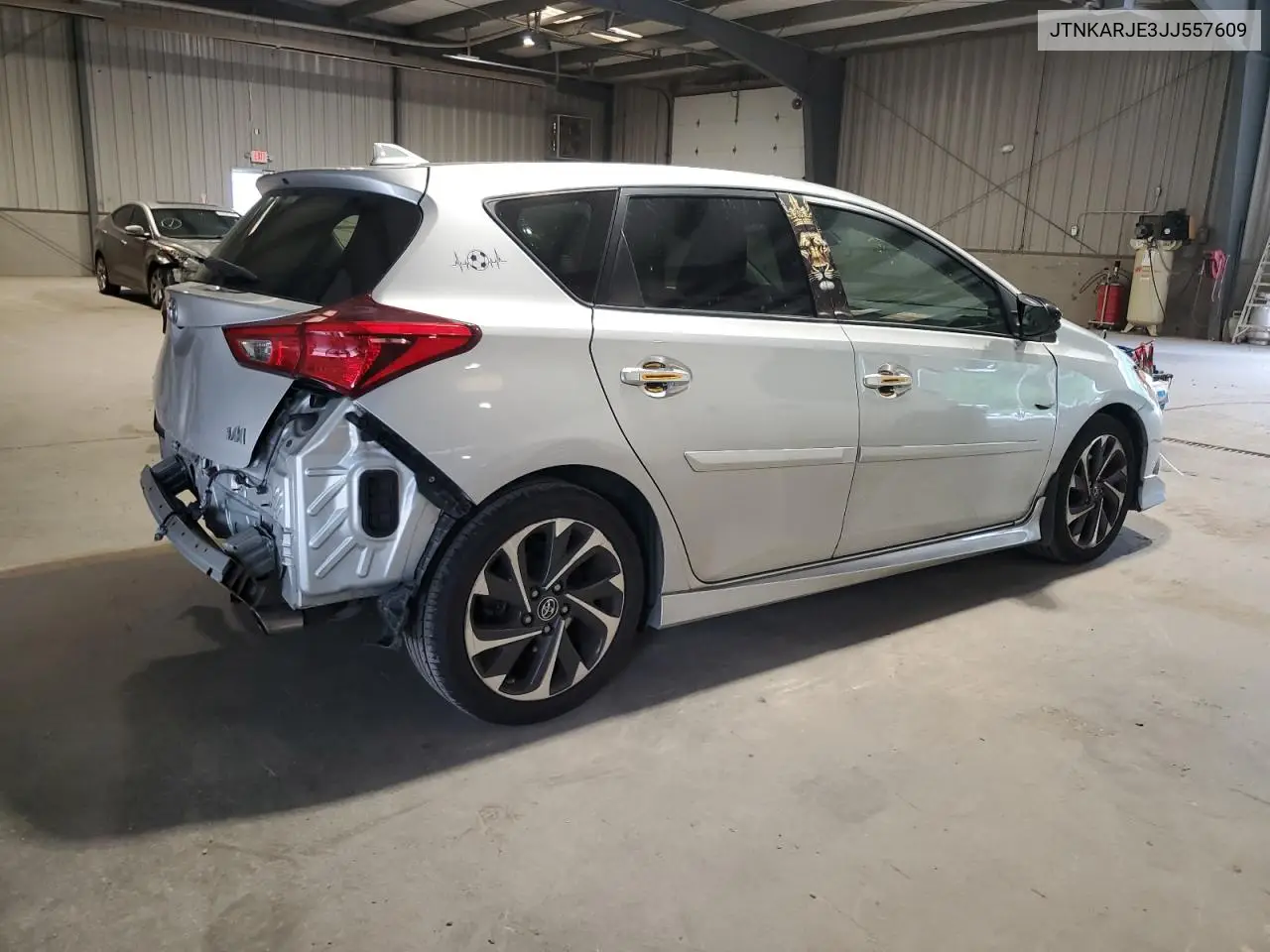2018 Toyota Corolla Im VIN: JTNKARJE3JJ557609 Lot: 62709405