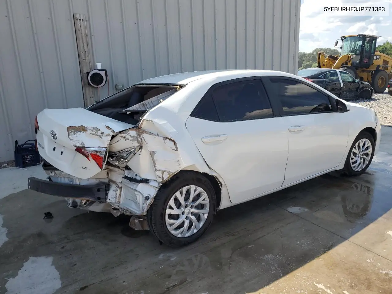2018 Toyota Corolla L VIN: 5YFBURHE3JP771383 Lot: 62993225