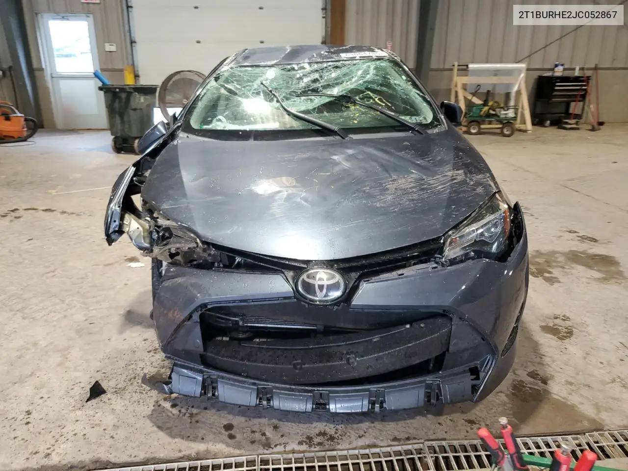 2018 Toyota Corolla L VIN: 2T1BURHE2JC052867 Lot: 63064785