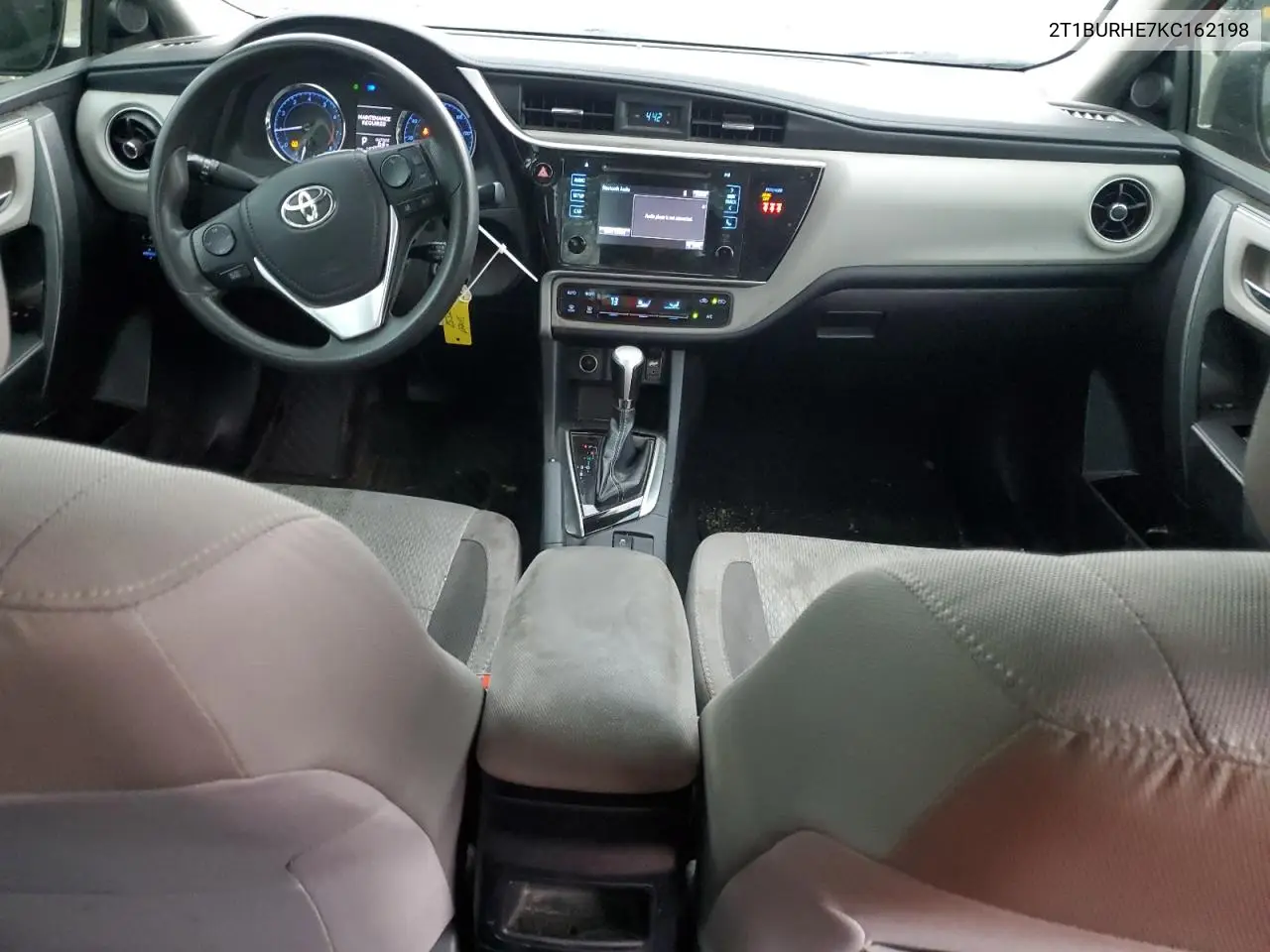 2019 Toyota Corolla L VIN: 2T1BURHE7KC162198 Lot: 56483805