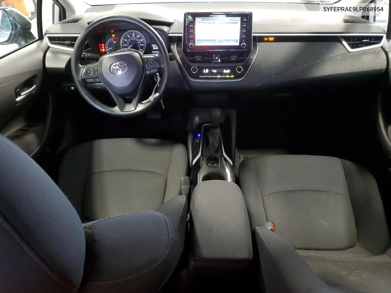 2020 Toyota Corolla Le VIN: 5YFEPRAE9LP068954 Lot: 62894885