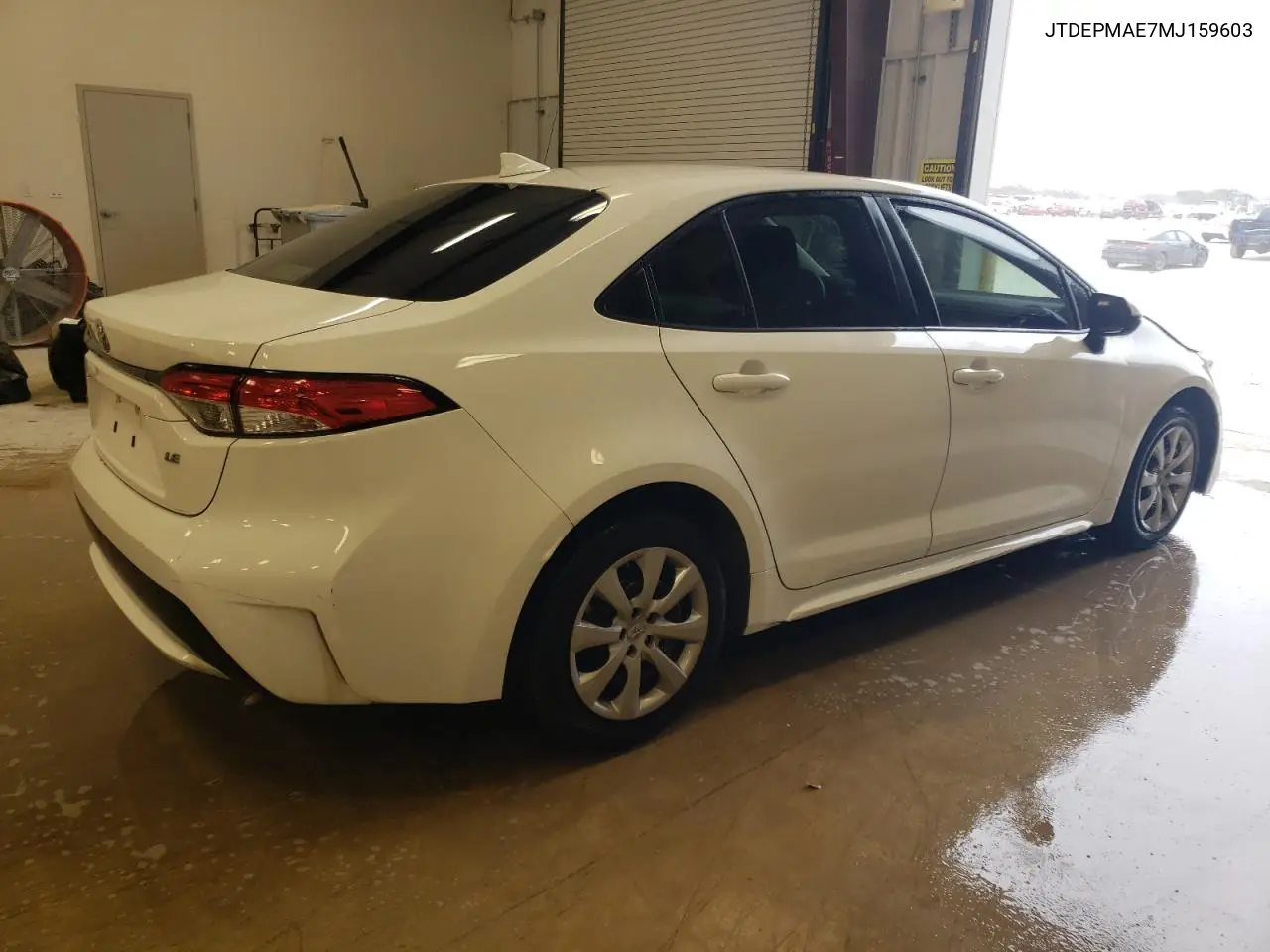 2021 Toyota Corolla Le VIN: JTDEPMAE7MJ159603 Lot: 45173055