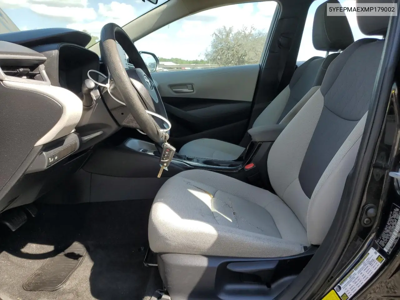 2021 Toyota Corolla Le VIN: 5YFEPMAEXMP179002 Lot: 57150075