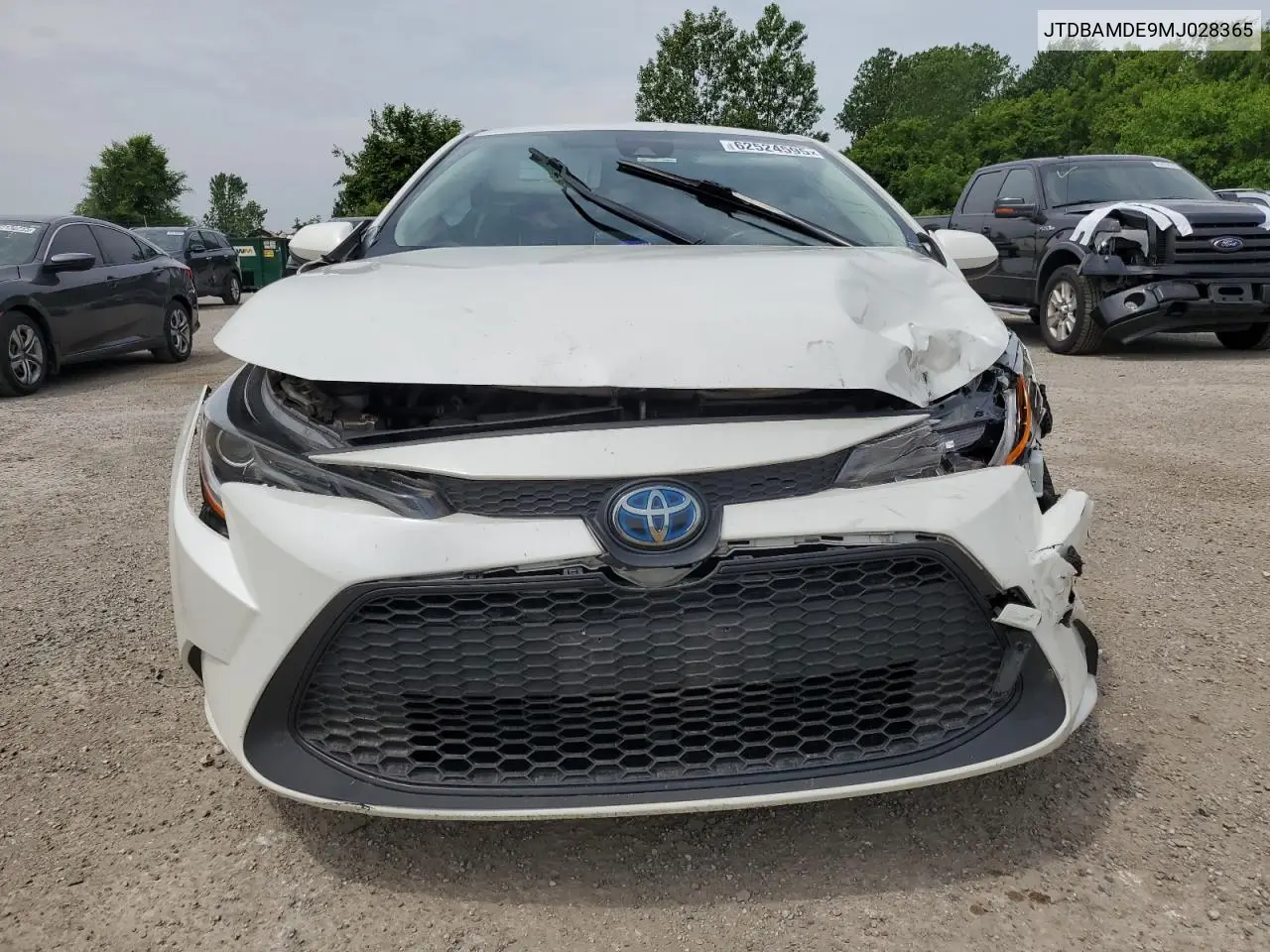 2021 Toyota Corolla VIN: JTDBAMDE9MJ028365 Lot: 62524595