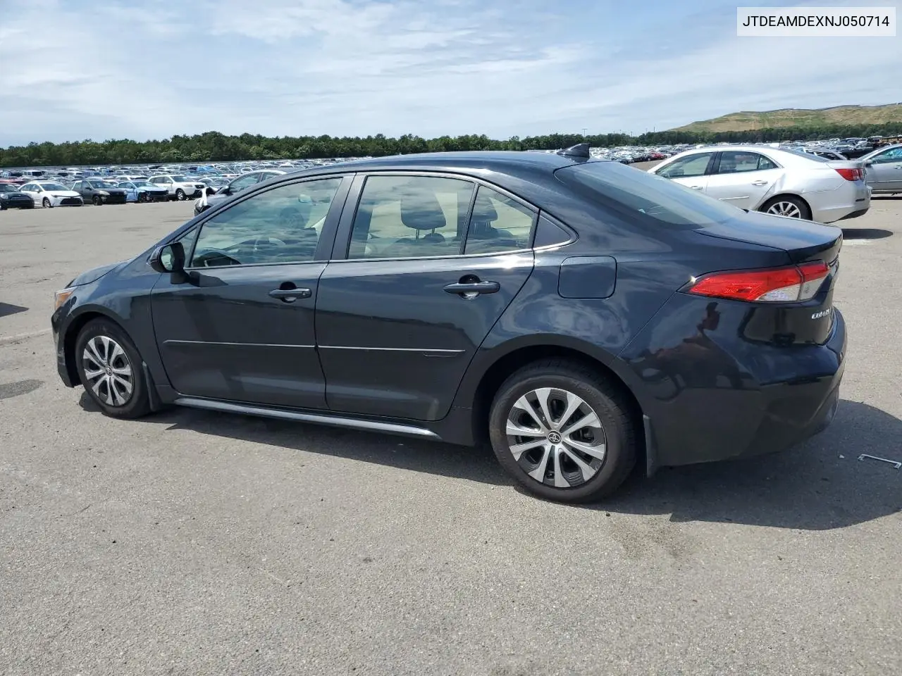 2022 Toyota Corolla Le VIN: JTDEAMDEXNJ050714 Lot: 62021895