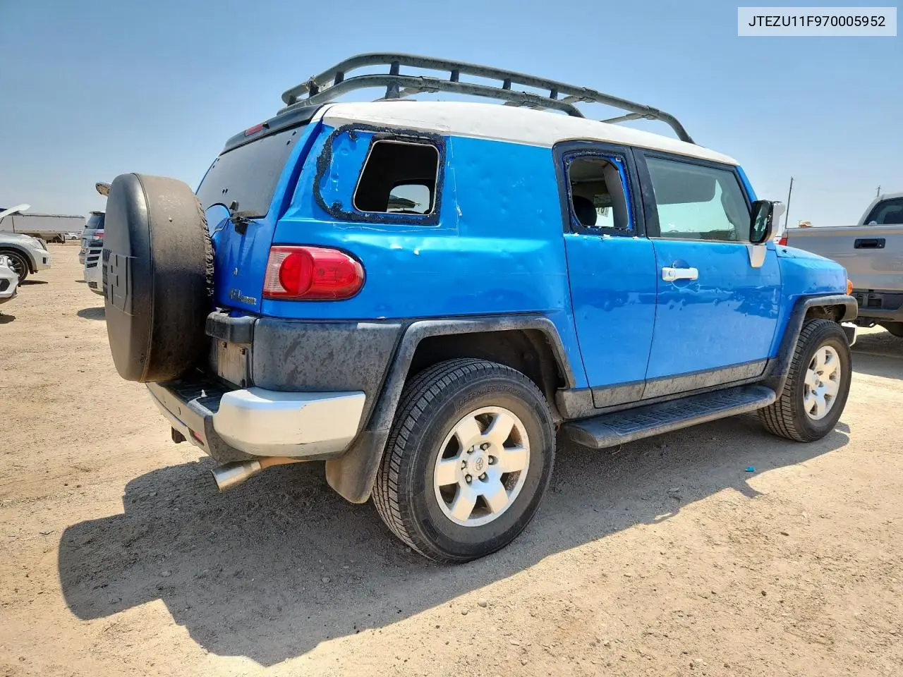 2007 Toyota Fj Cruiser VIN: JTEZU11F970005952 Lot: 61110325